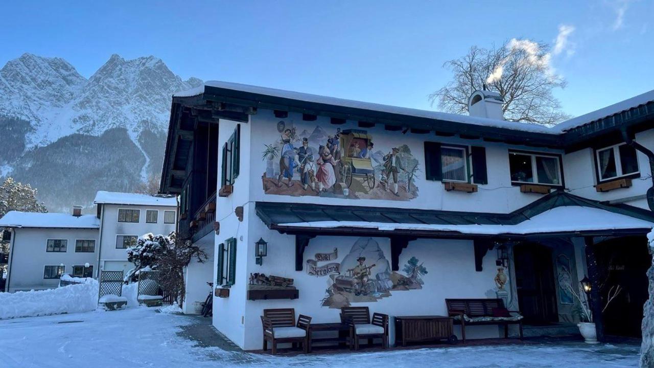 Hotel Bergland Grainau Esterno foto